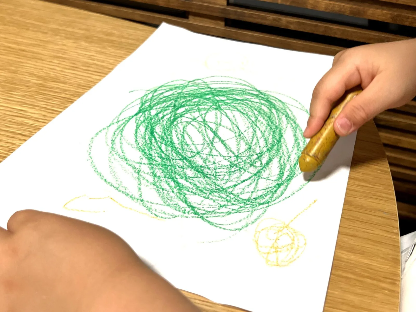 こいのぼりに、いちばん短い茶色のクレヨンで（6枚目）